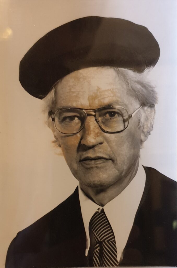 Professor de Koning of the dredging chair at the TU Delft (1981-1993)