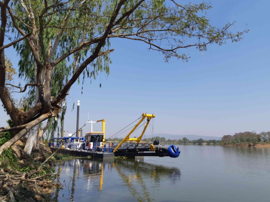 Calendar picture of a sunny dredging site
