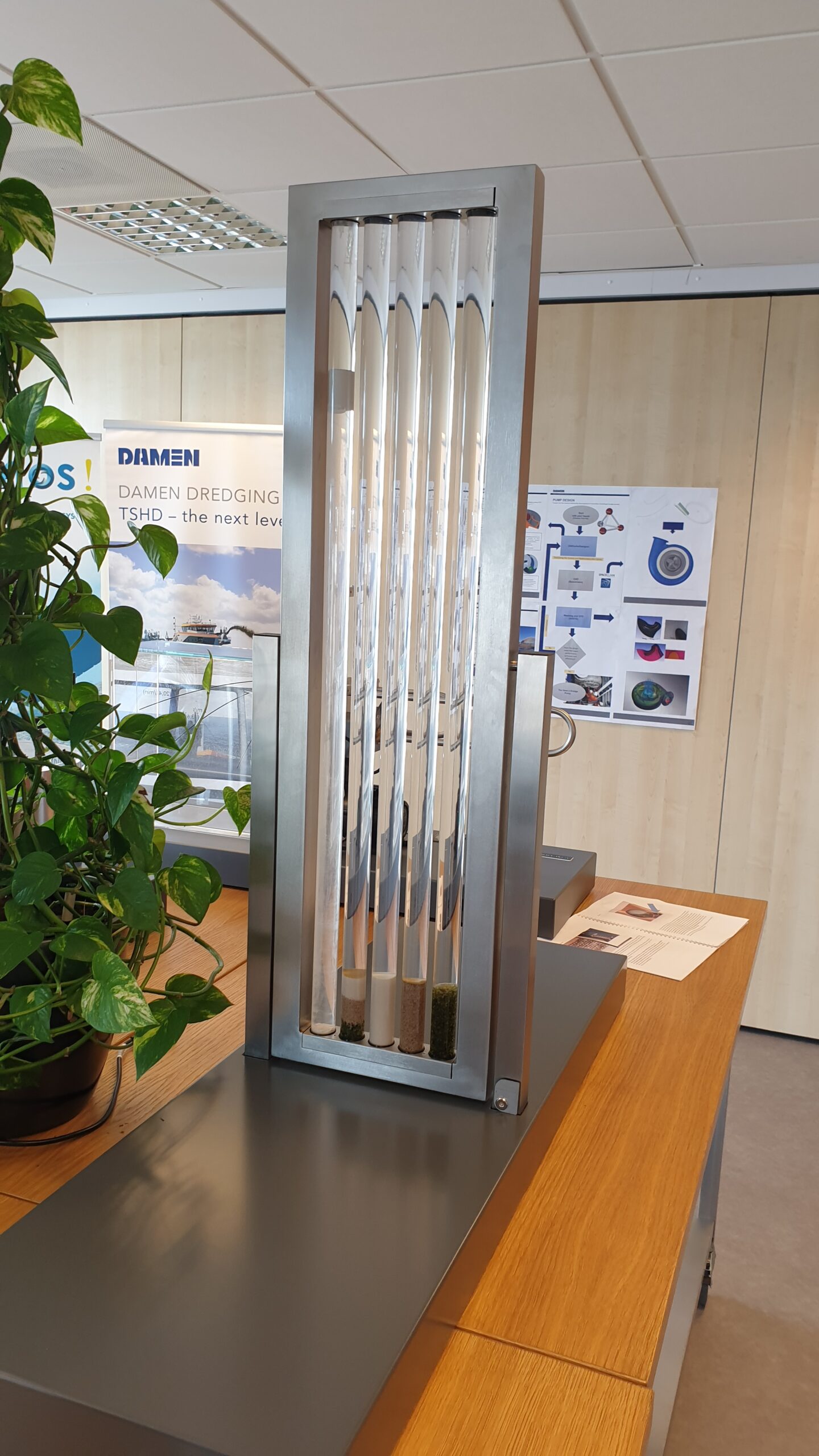 New settling and sedimentation exhibit at the Damen Dredging Experience