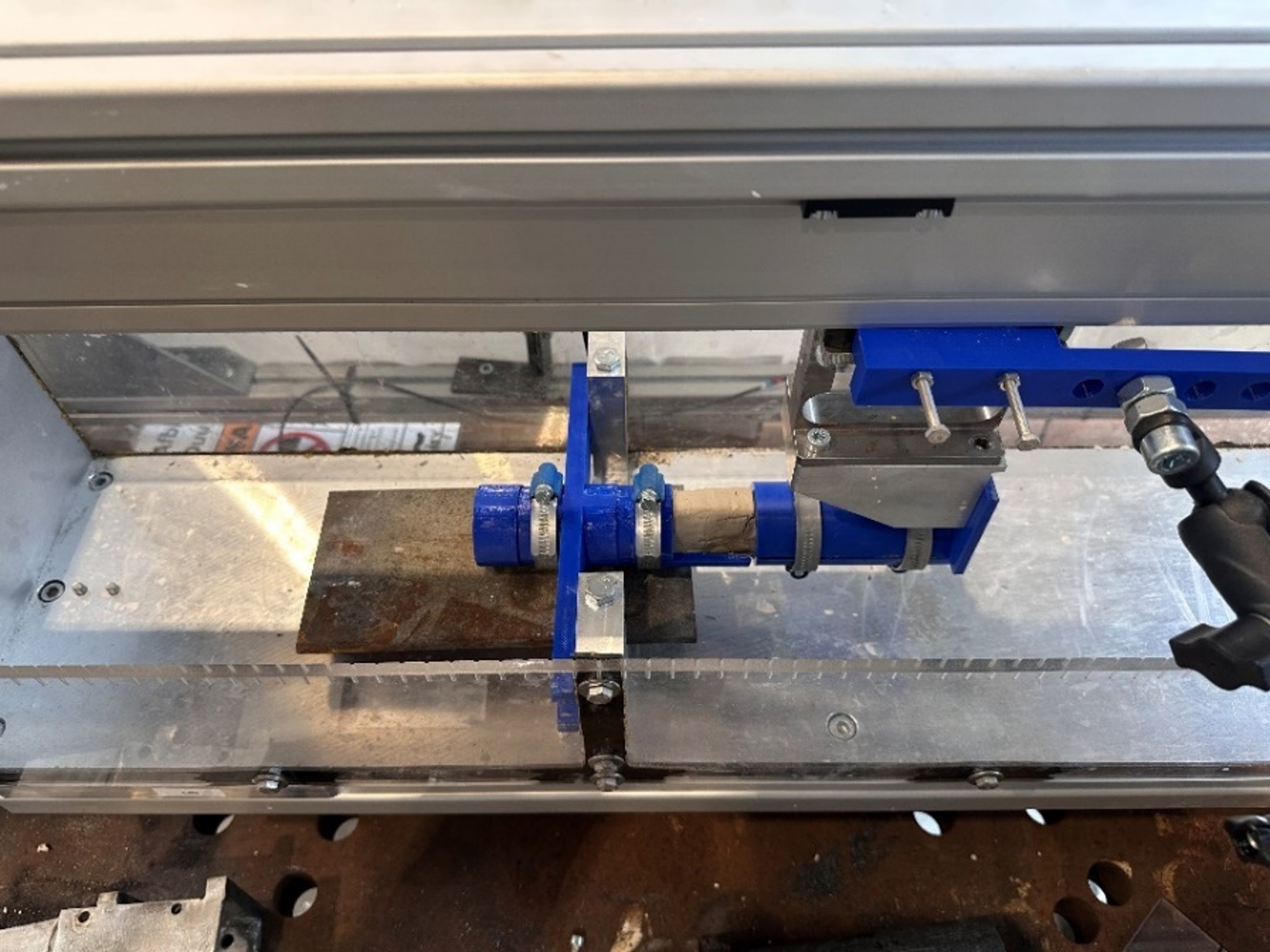 Modified testing rig to measure the tensile strength of clay
